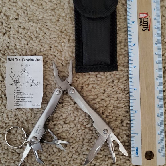 Multi-tool Keychain - Picture 4 of 7